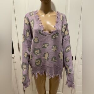 Caren Forbes distressed cheetah sweater size M/L